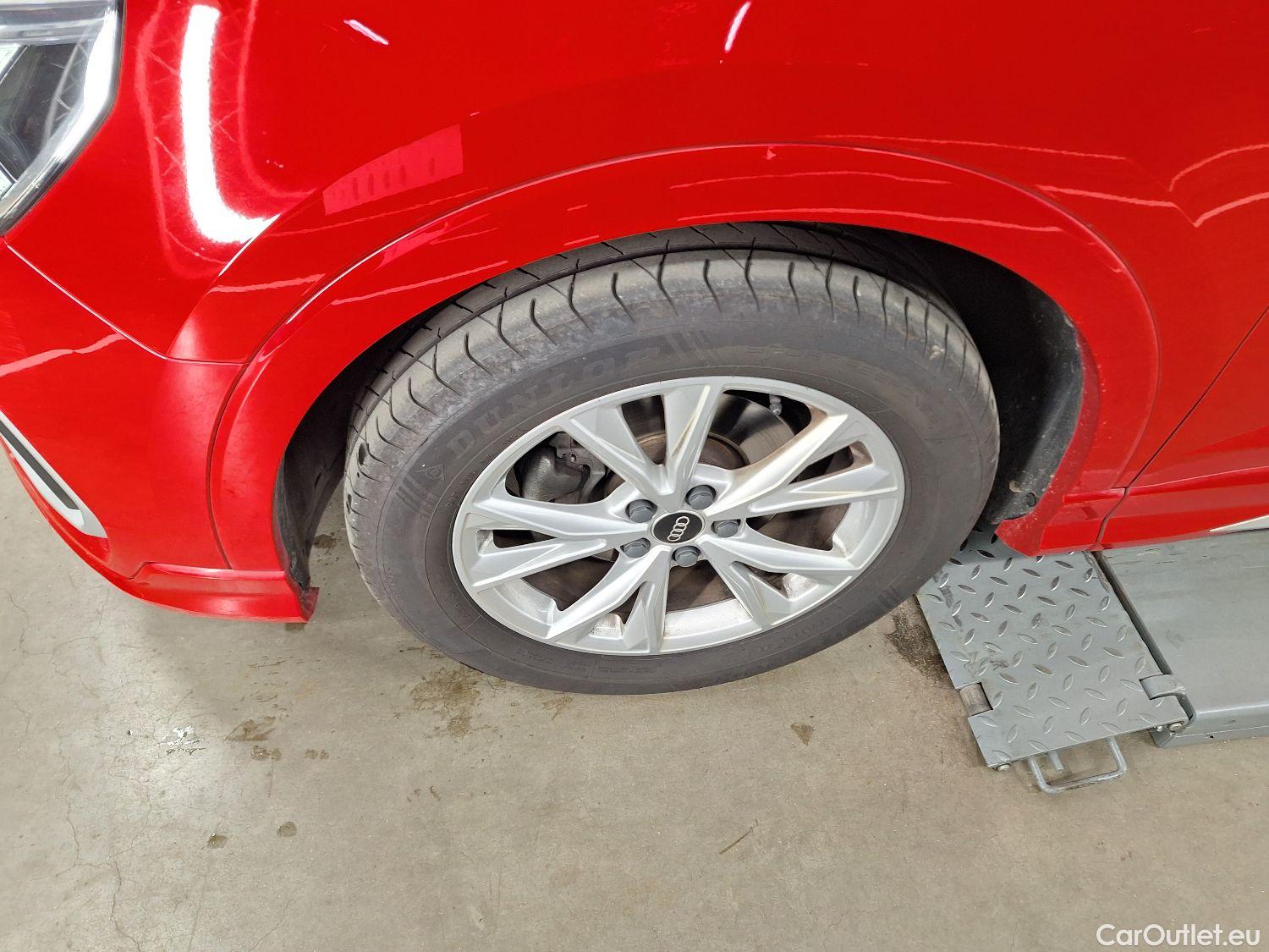  Audi  Q3 Audi,  SB '19, Audi  Sportback 35 TFSI S tronic S Line Business #24