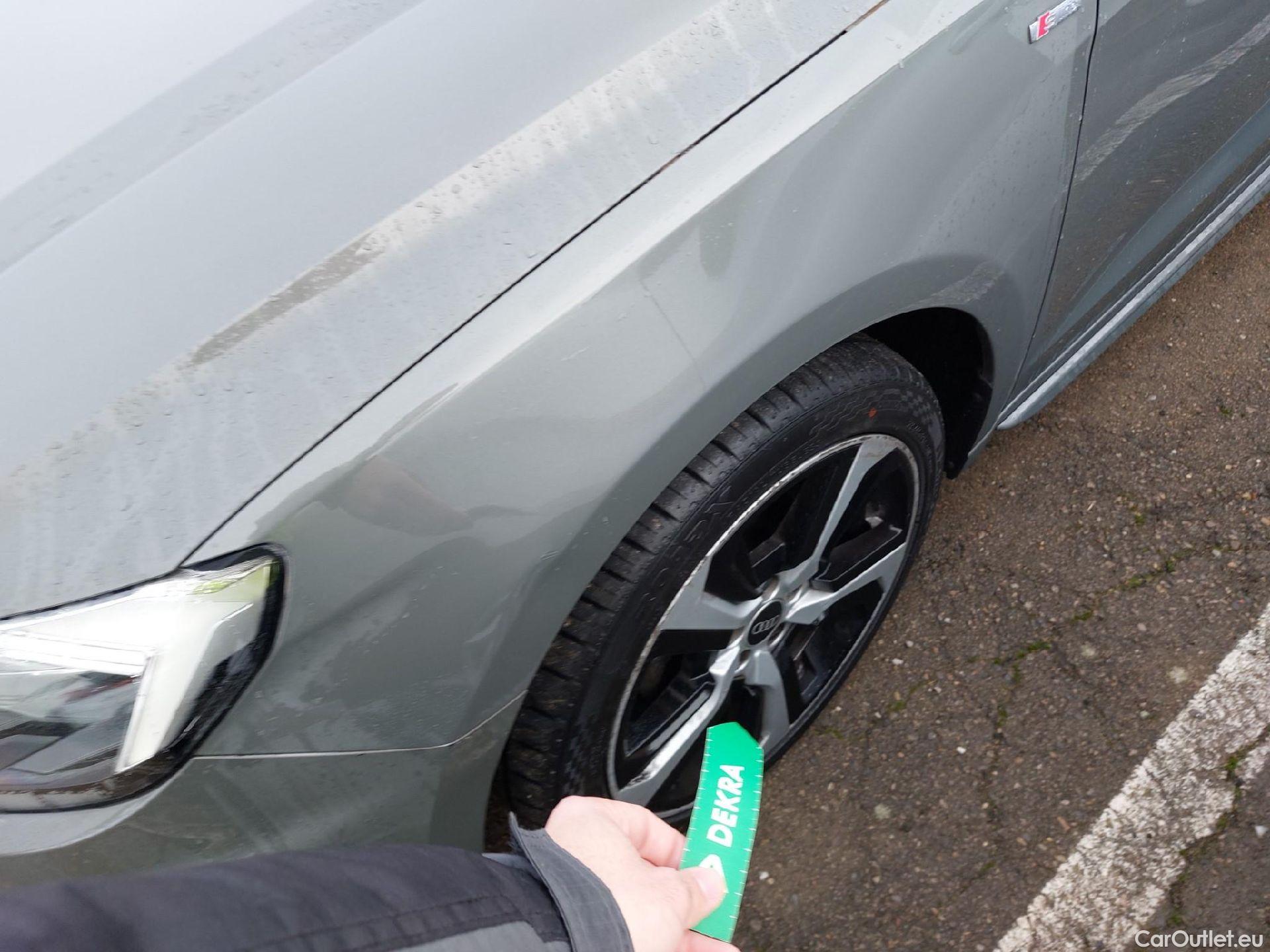  Audi  A1 Sportback AUDI A1 / 2018 / 5P / berlina con portón Sportback Adrenalin 25 TFSI 70kW (95CV)(SP)(SL) #10