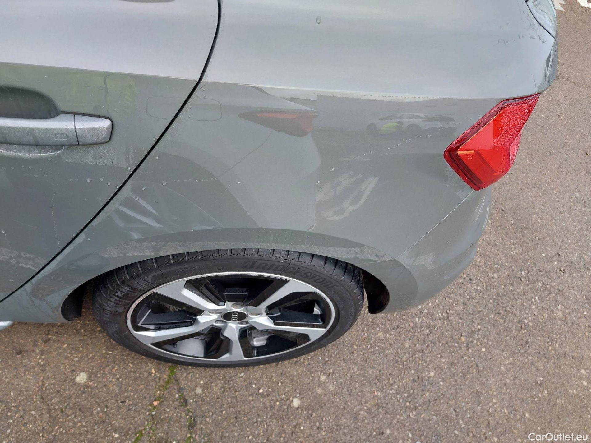  Audi  A1 Sportback AUDI A1 / 2018 / 5P / berlina con portón Sportback Adrenalin 25 TFSI 70kW (95CV)(SP)(SL) #13