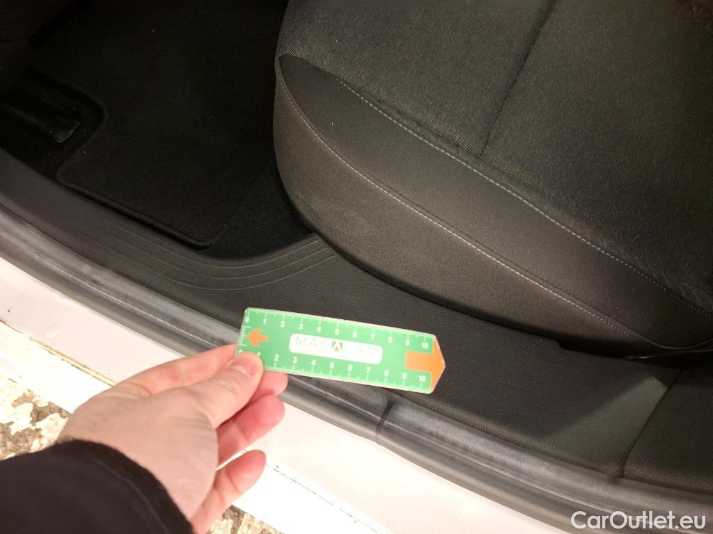  Renault  Clio  V Business 1.0 TCe 100CV BVM5 E6dT #9