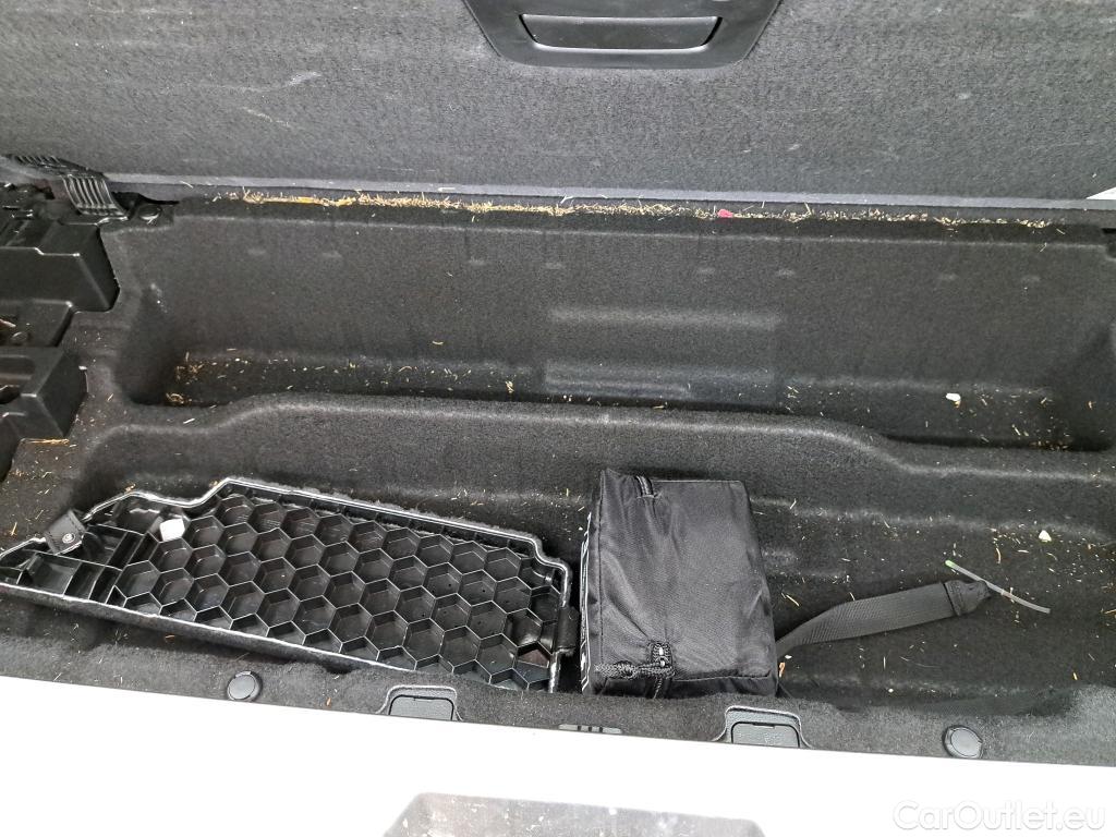  Bmw  Serie 5 BMW Série 5 Touring / 2020 / 5P / Break 530e 292ch Luxury BVA8 #9