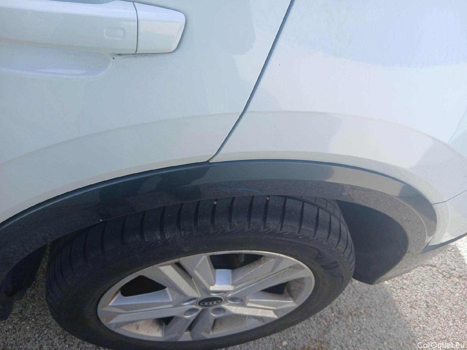  Audi  Q2 AUDI  / 2020 / 5P / todoterreno Advanced 30 TDI 85kW (116CV) #14