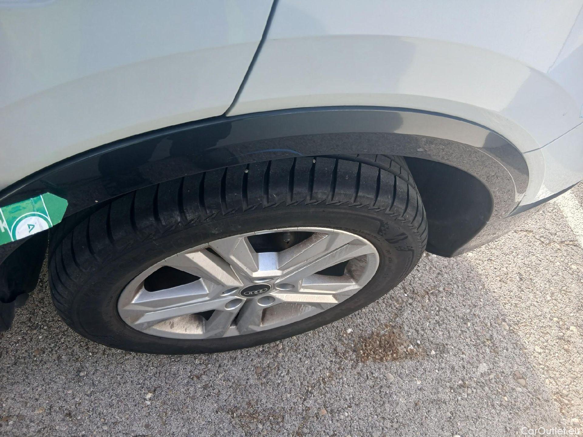  Audi  Q2 AUDI  / 2020 / 5P / todoterreno Advanced 30 TDI 85kW (116CV) #15