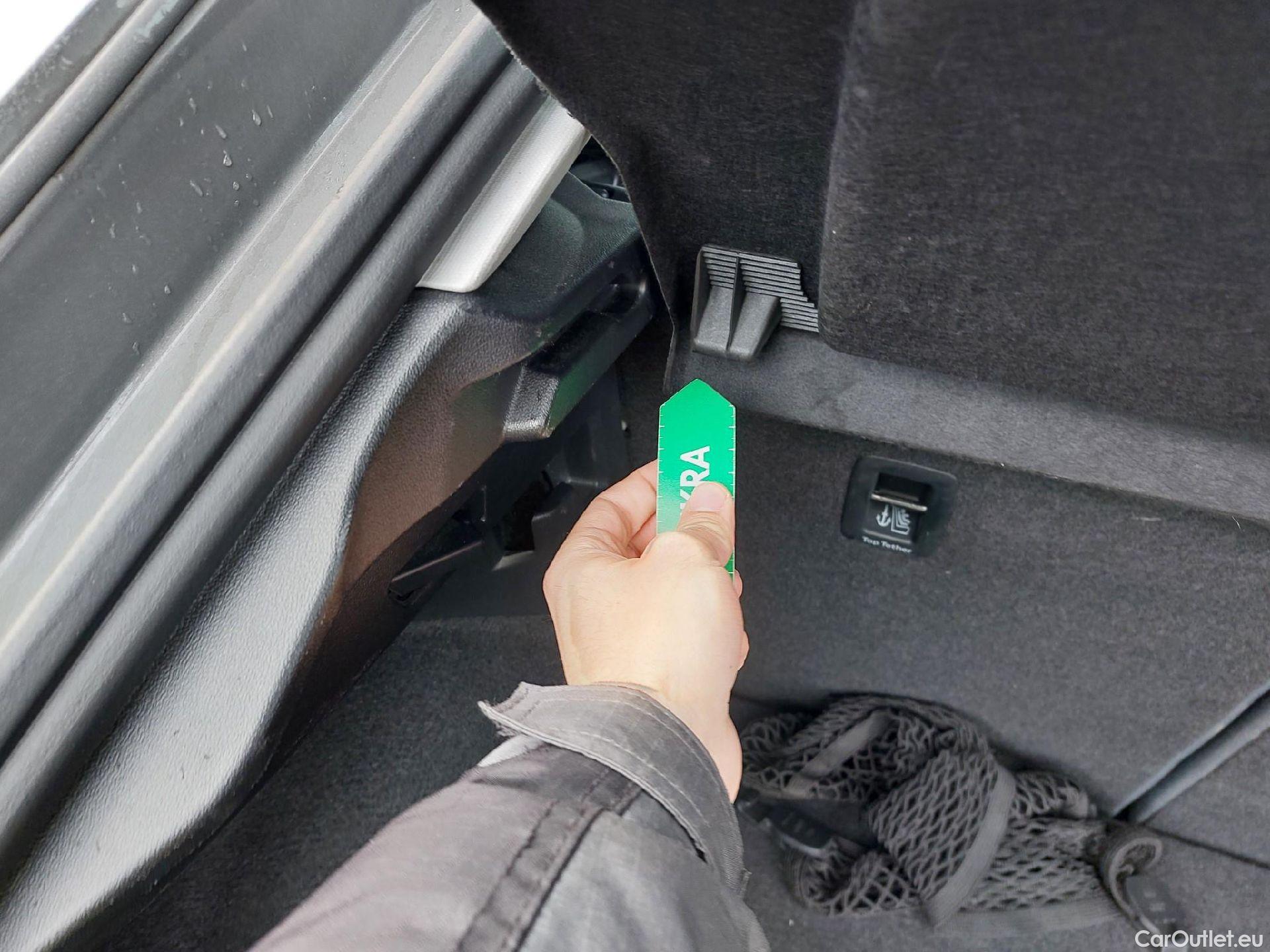  Audi  A1 Sportback AUDI A1 / 2018 / 5P / berlina con portón Sportback Adrenalin 25 TFSI 70kW (95CV)(SP)(SL) #4