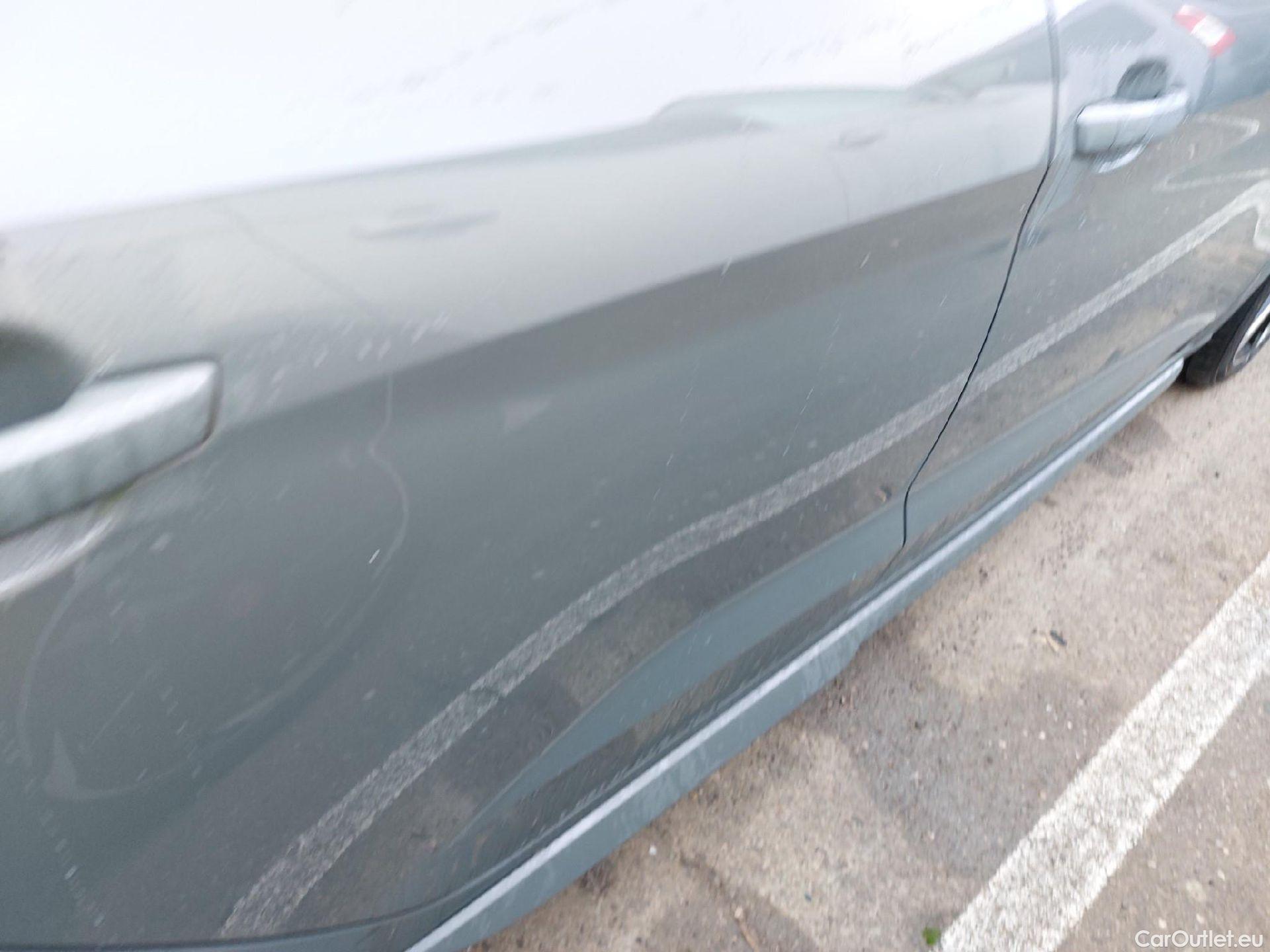  Audi  A1 Sportback AUDI A1 / 2018 / 5P / berlina con portón Sportback Adrenalin 25 TFSI 70kW (95CV)(SP)(SL) #22