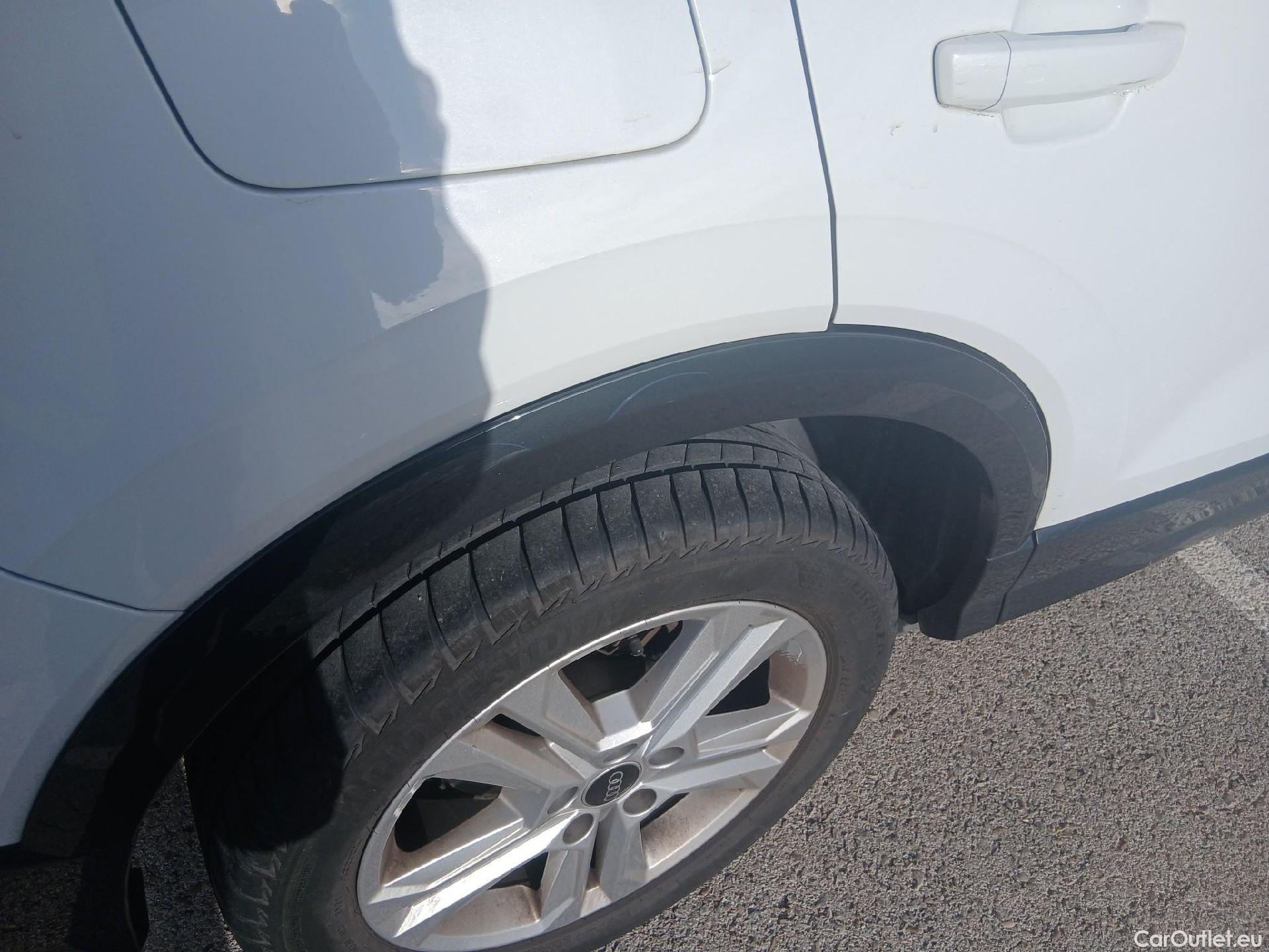  Audi  Q2 AUDI  / 2020 / 5P / todoterreno Advanced 30 TDI 85kW (116CV) #29