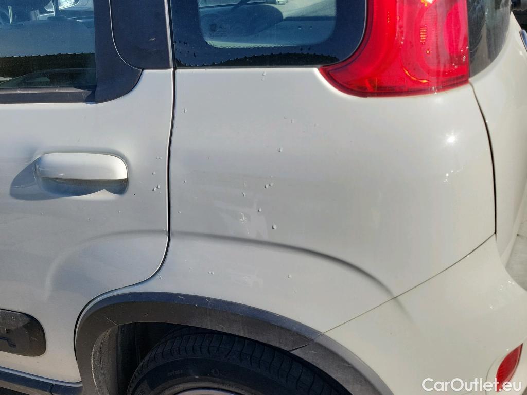  Fiat  Panda FIAT  5p 3G berlina con portón 1.3 75cv Diésel 4x4 #21