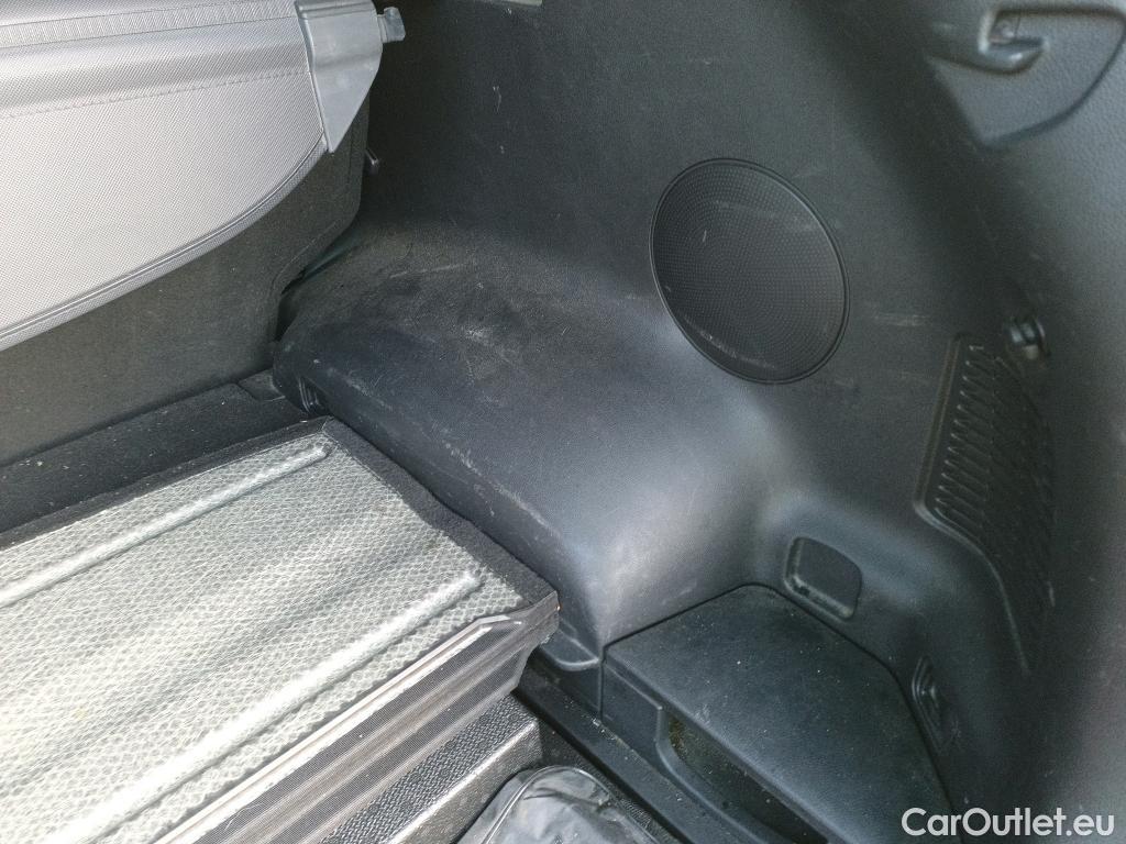  KIA  Sportage KIA  1.6MHEV Drive 100kW(136CV) 4x2(Crist Tintados) #19