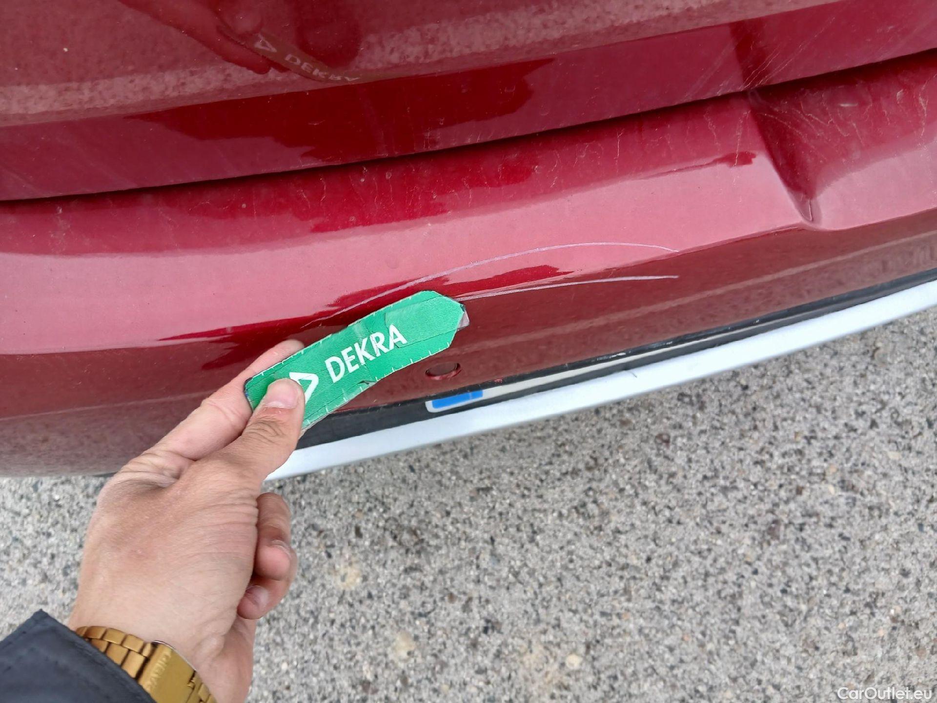  Dacia  Sandero DACIA  / 2016 / 5P / berlina con portón Serie Limitada Xplore TCE 66kW GLP - SS(SL) #24