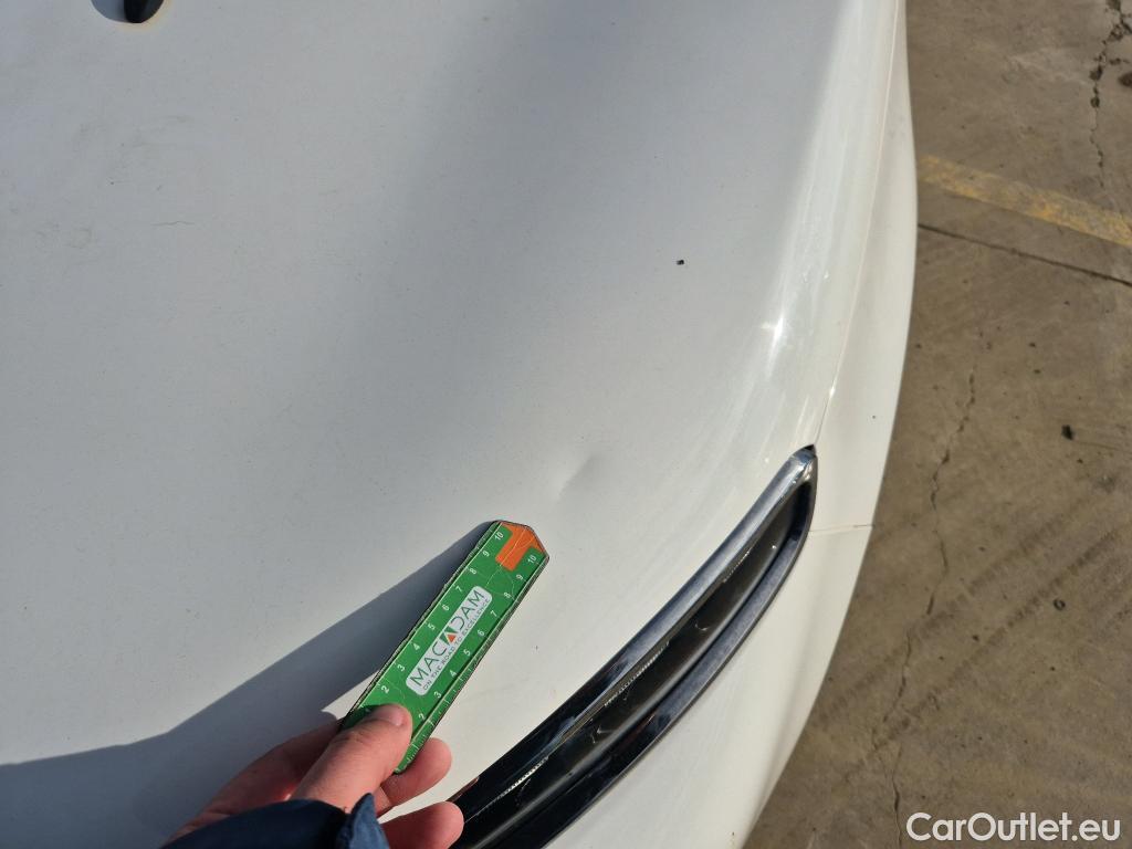  Citroen  C3 CITROEN  / 2016 / 5P / berlina con portón PureTech 60KW (83CV) FEEL #11