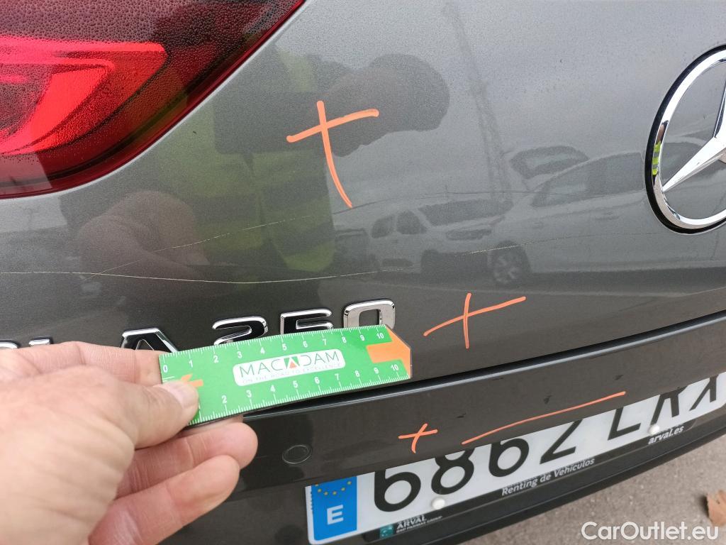  Mercedes  CLA-Klasse MERCEDES-BENZ CLA / 2019 / 4P / coupé CLA 250 4MATIC #10