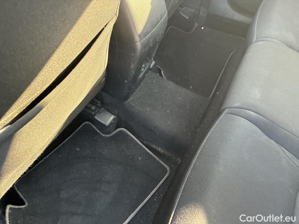  Hyundai  Tucson HYUNDAI  / 2020 / 5P / todoterreno 1.6 CRDI 100kW (136CV) 48V Tecno 2C #16