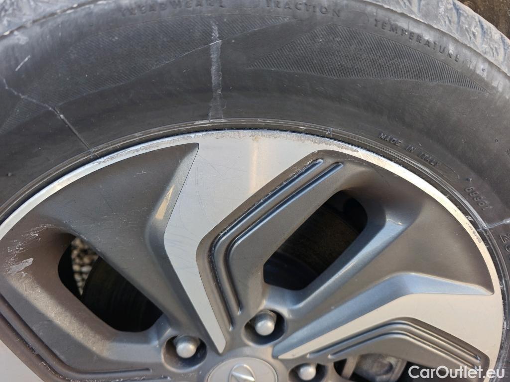  Hyundai  Konna HYUNDAI Kona / 2020 / 5P / todoterreno 1.6 GDI HEV Tecno 2C DCT #4