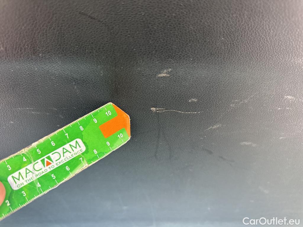  Hyundai  Tucson HYUNDAI  / 2020 / 5P / todoterreno 1.6 TGDI 169kW HEV Tecno Auto 2C #13