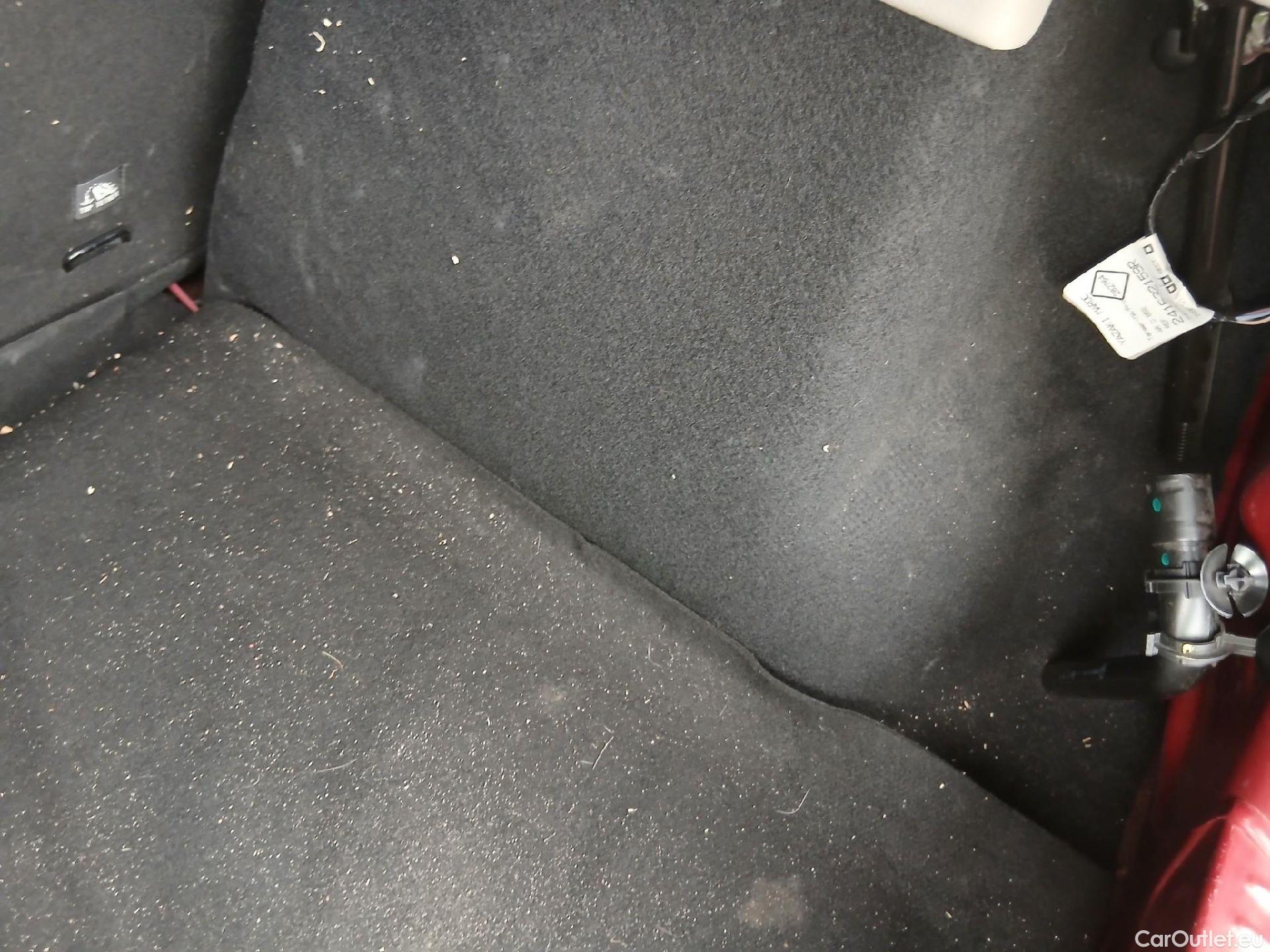  Dacia  Sandero DACIA  / 2016 / 5P / berlina con portón Serie Limitada Xplore TCE 66kW GLP - SS(SL) #1