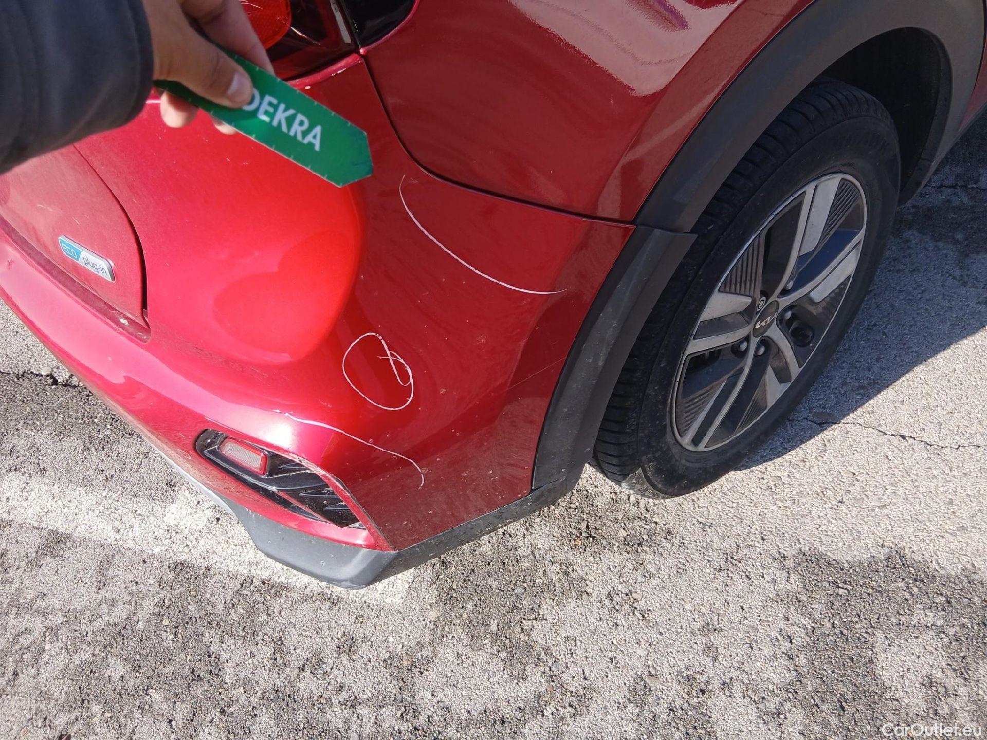  KIA  Niro KIA  / 2019 / 5P / crossover 1.6 GDi PHEV 104kW (141CV) Drive #20