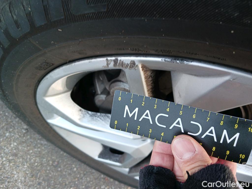  Land Rover  Discovery AUDI Q5 / 2020 / 5P / todoterreno Advanced 35 TDI 120kW S tronic (AC2) #8