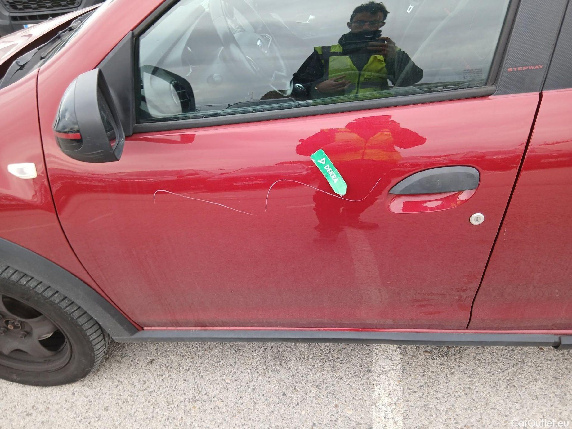  Dacia  Sandero DACIA  / 2016 / 5P / berlina con portón Serie Limitada Xplore TCE 66kW GLP - SS(SL) #19