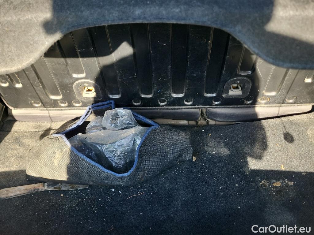  Fiat  Panda FIAT  5p 3G berlina con portón 1.3 75cv Diésel 4x4 #14