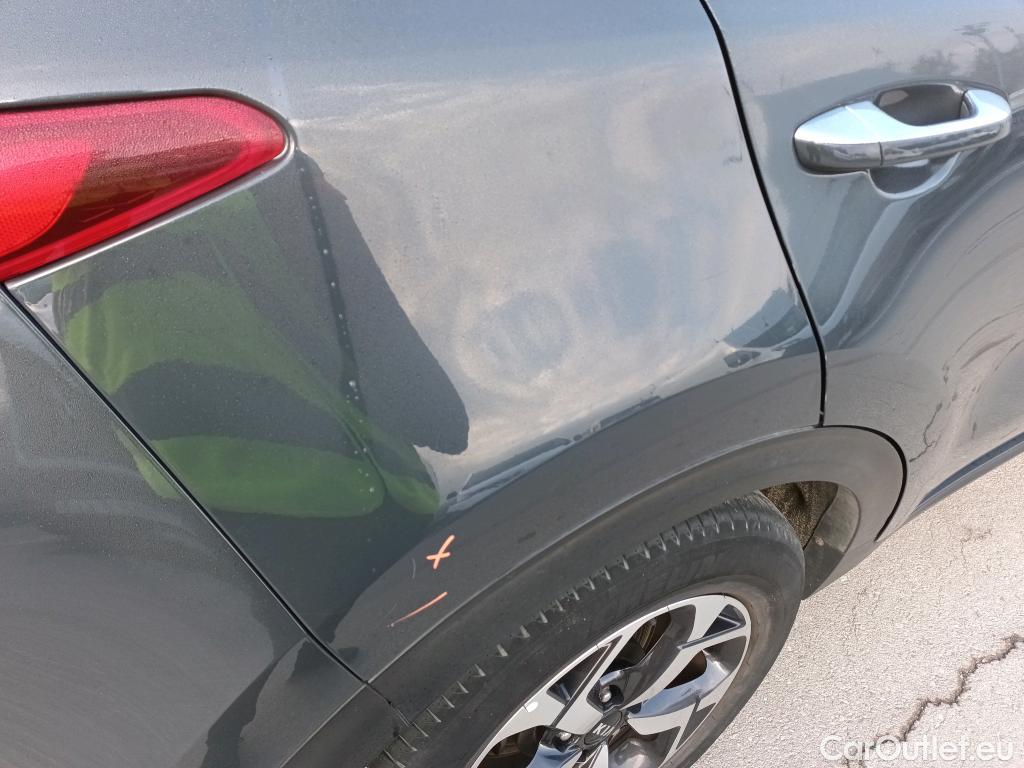  KIA  Sportage KIA  1.6MHEV Drive 100kW(136CV) 4x2(Crist Tintados) #7