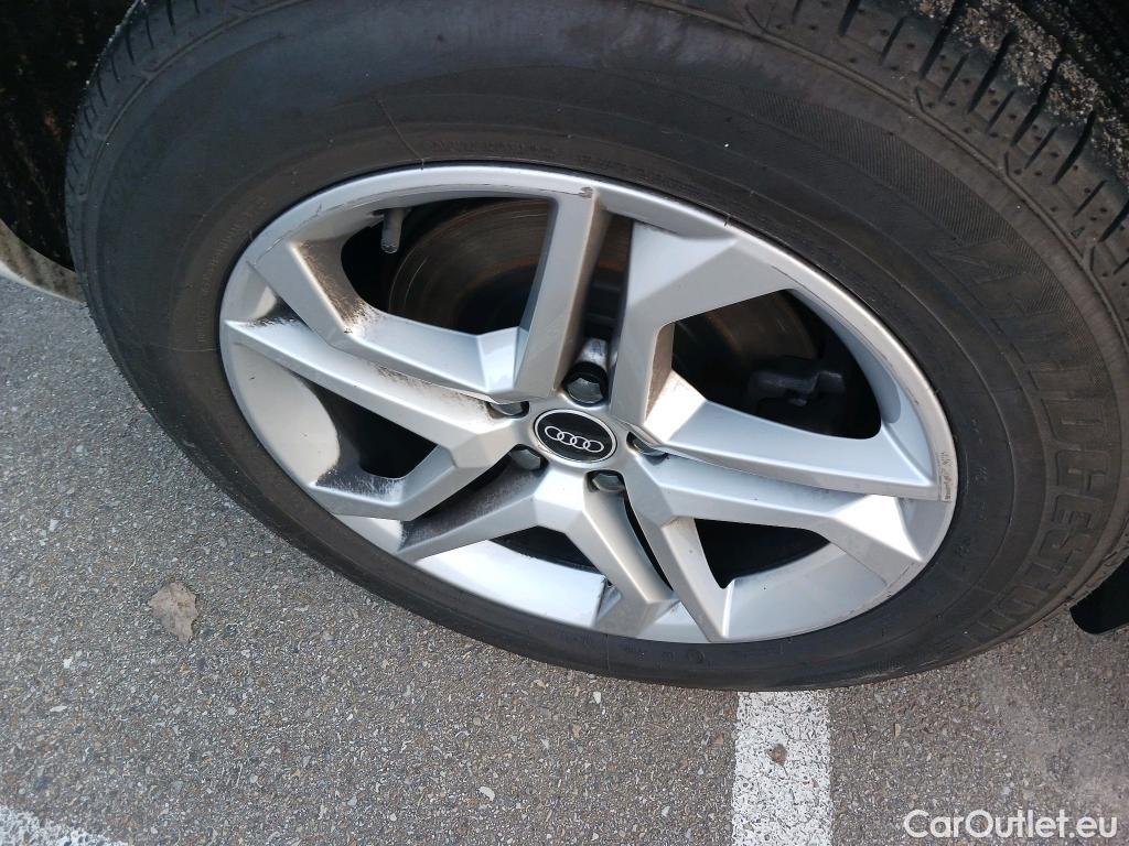  Land Rover  Discovery AUDI Q5 / 2020 / 5P / todoterreno Advanced 35 TDI 120kW S tronic (AC2) #9