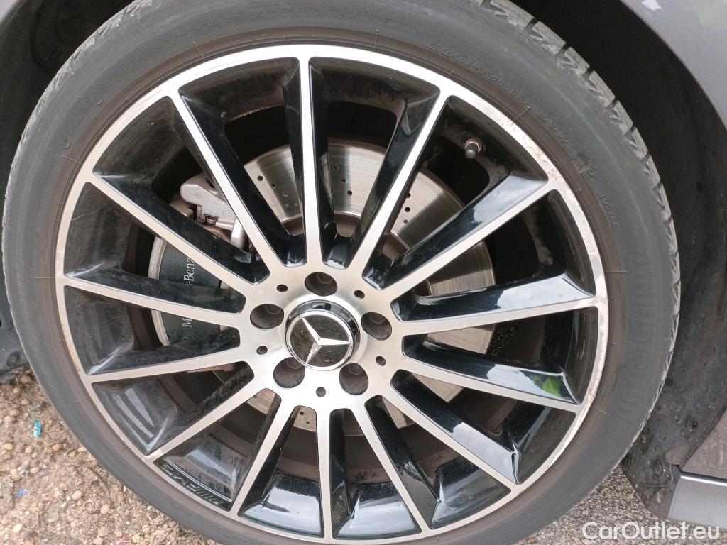  Mercedes  CLA-Klasse MERCEDES-BENZ CLA / 2019 / 4P / coupé CLA 250 4MATIC #1