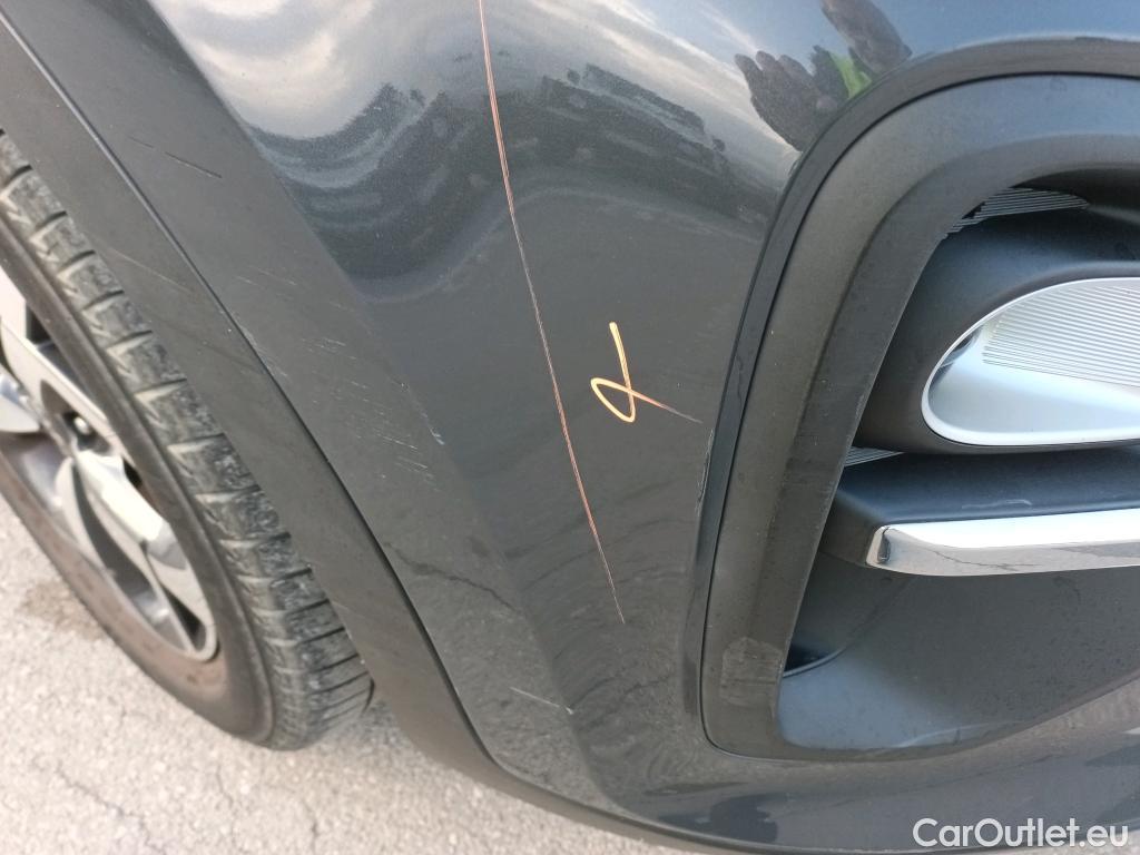  KIA  Sportage KIA  1.6MHEV Drive 100kW(136CV) 4x2(Crist Tintados) #22