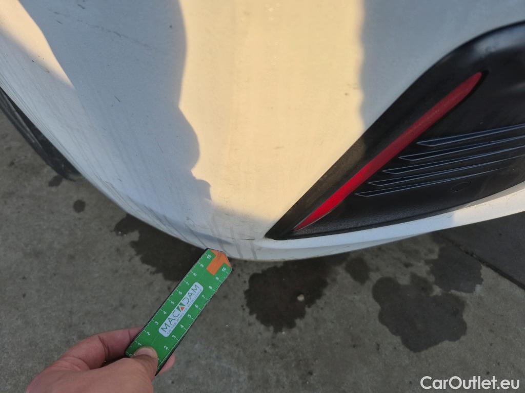  Hyundai   Ioniq HYUNDAI / 2019 / 5P / berlina con portón 1.6 GDI HEV Tecno DCT #13