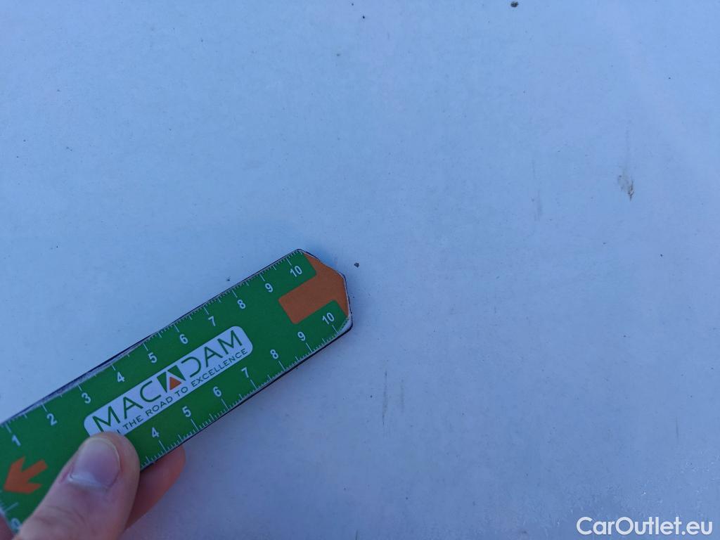  Mercedes  GLA MERCEDES-BENZ  / 2020 / 5P / todoterreno  200 D #23