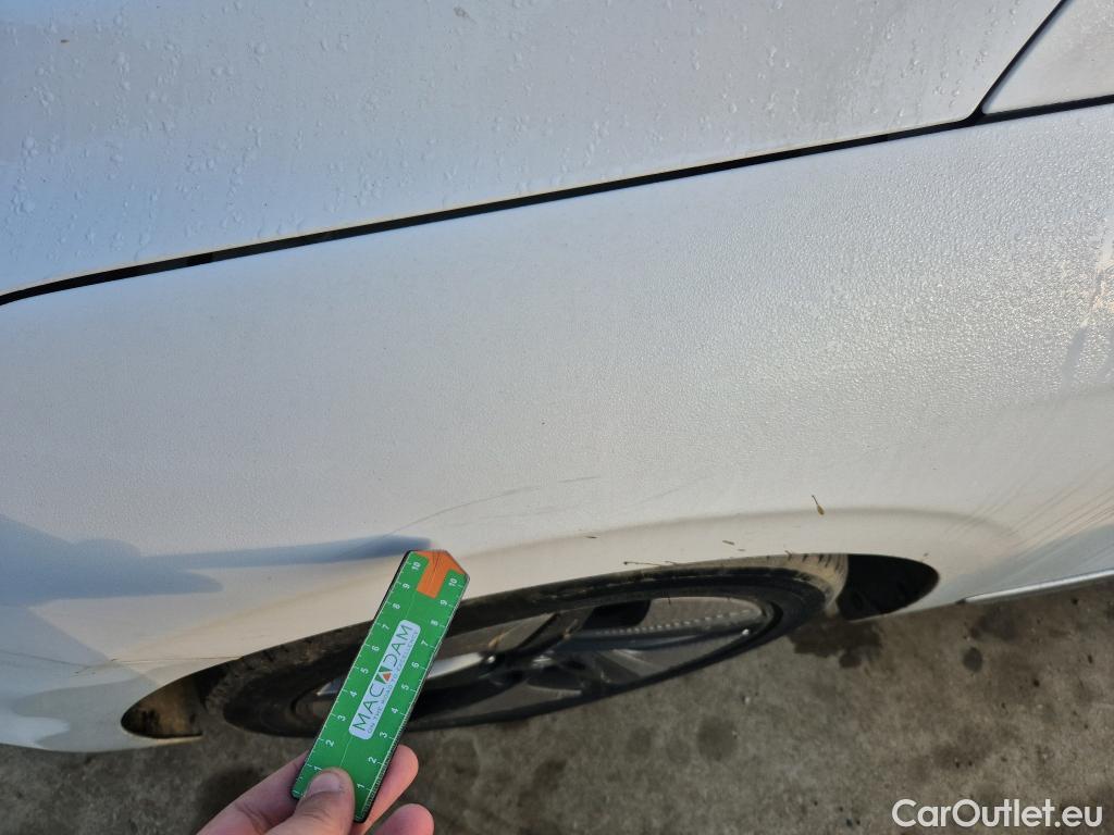  Hyundai   Ioniq HYUNDAI / 2019 / 5P / berlina con portón 1.6 GDI HEV Tecno DCT #6