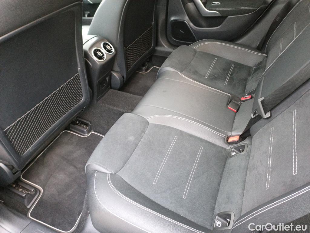  Mercedes  CLA-Klasse MERCEDES-BENZ CLA / 2019 / 4P / coupé CLA 250 4MATIC #11