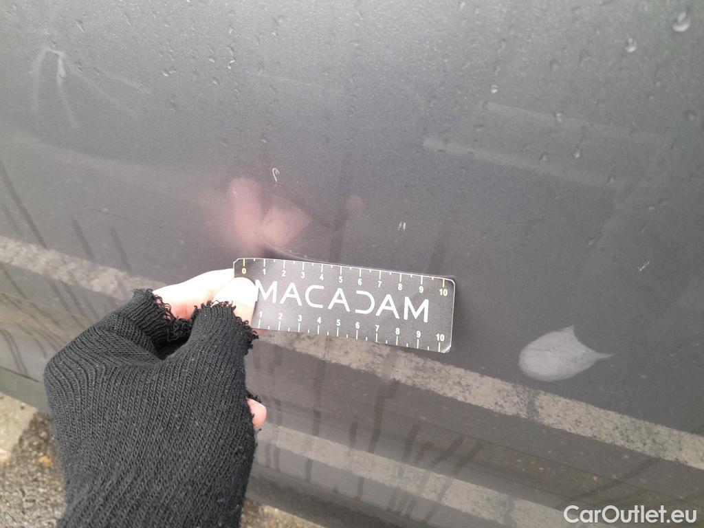  DS  DS7 DS DS 7 Crossback / 2017 / 5P / todoterreno BlueHDi DE 96kW (130CV) Auto.BE CHIC #7