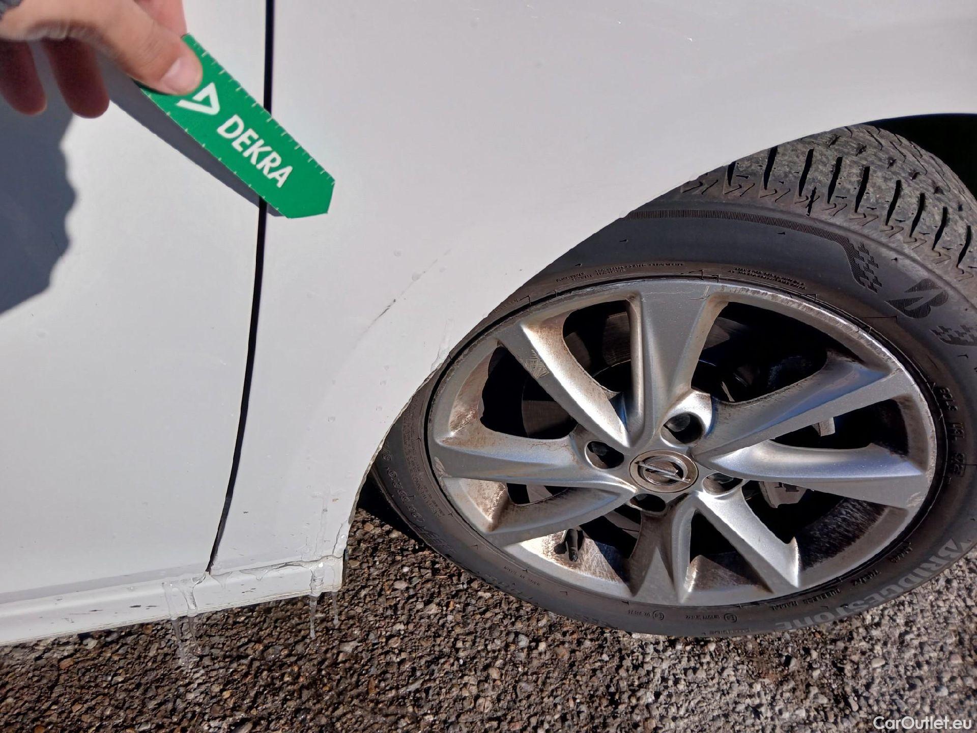  Opel  Corsa OPEL  / 2019 / 5P / berlina con portón 1.2T XHL 74kW (100CV) Elegance #24