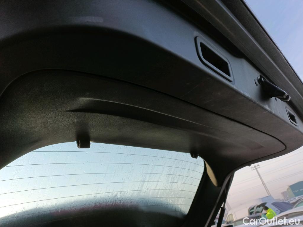  Nissan  Qashqai NISSAN  / 2021 / 5P / todoterreno DIG-T 116kW (158CV) mHEV Xtronic Acenta (AC2) #10