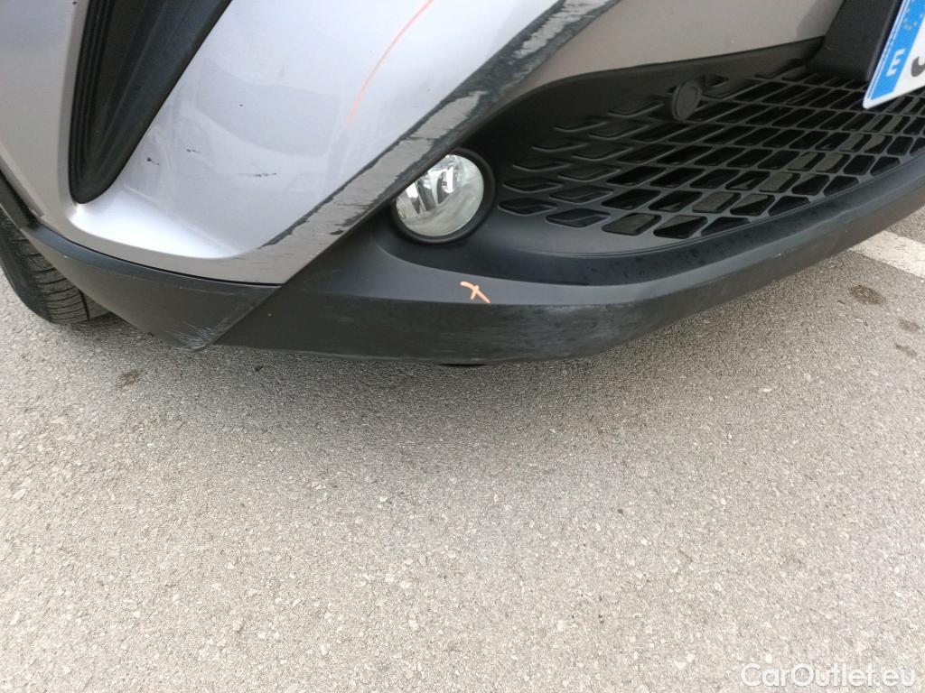  Toyota  C-HR TOYOTA  / 2016 / 5P / todoterreno 1.8 125H Advance (CX) #13