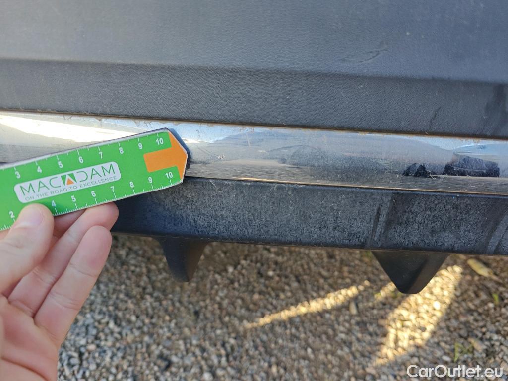  Mercedes  GLA MERCEDES-BENZ  / 2020 / 5P / todoterreno  200 D #61