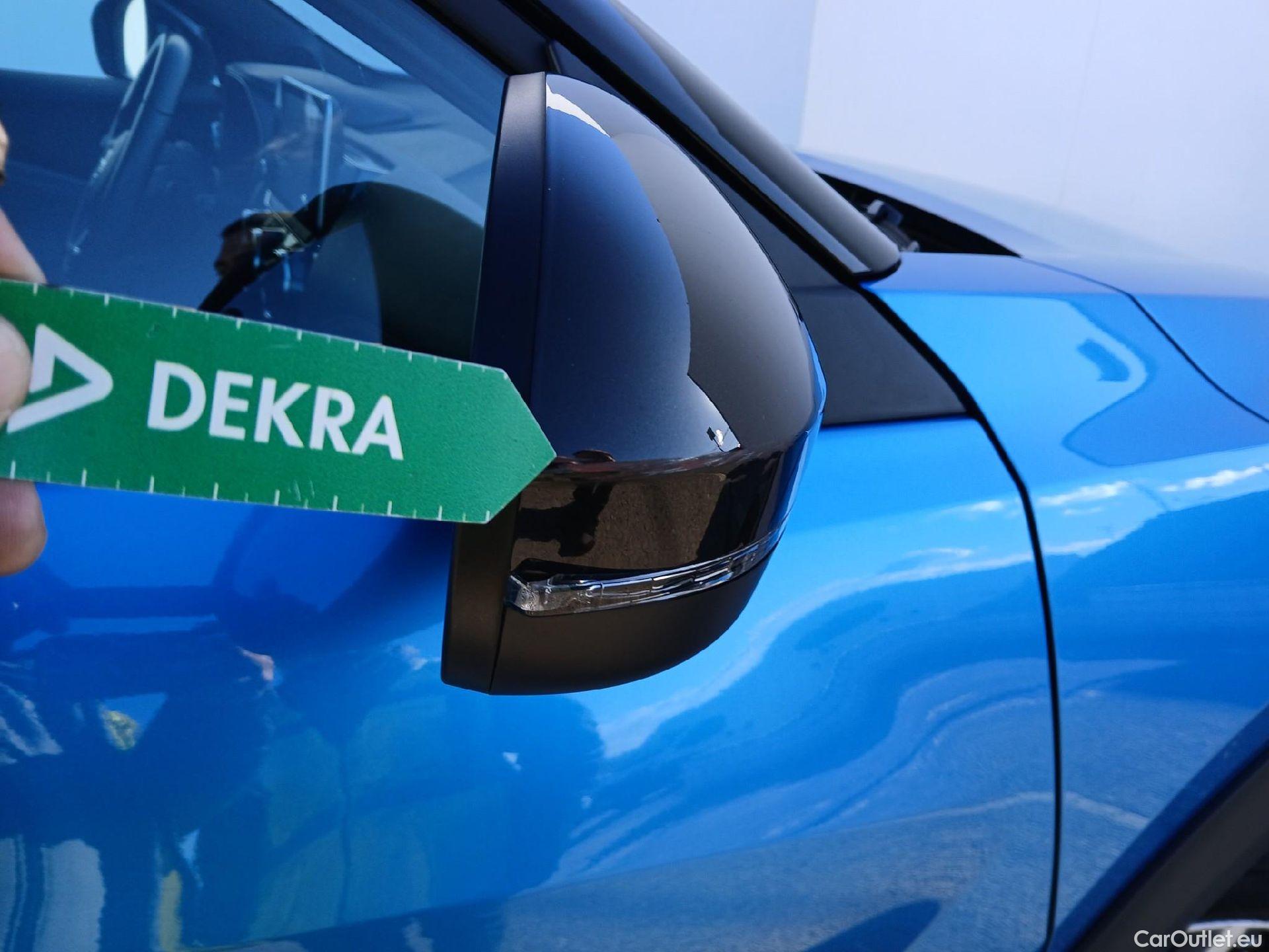  Nissan  Juke NISSAN  / 2019 / 5P / crossover DIG-T 84 kW (114 CV) DCT 7 V N-Connecta #32