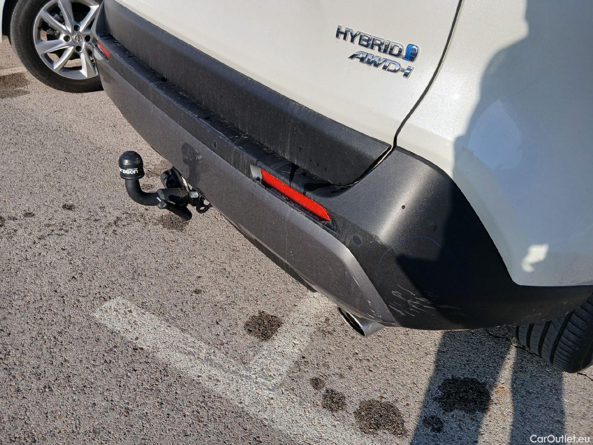  Toyota  RAV4 TOYOTA  / 2018 / 5P / todoterreno 2.5l 220H Advance 4WD #23