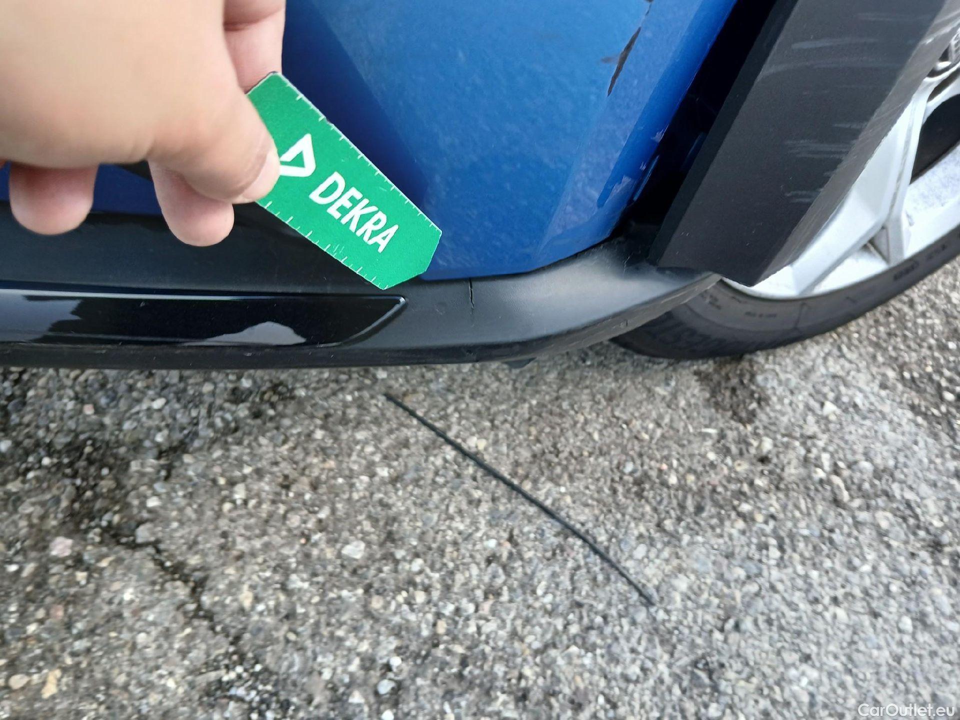  Nissan  Juke NISSAN  / 2019 / 5P / crossover DIG-T 84 kW (114 CV) DCT 7 V N-Connecta #9