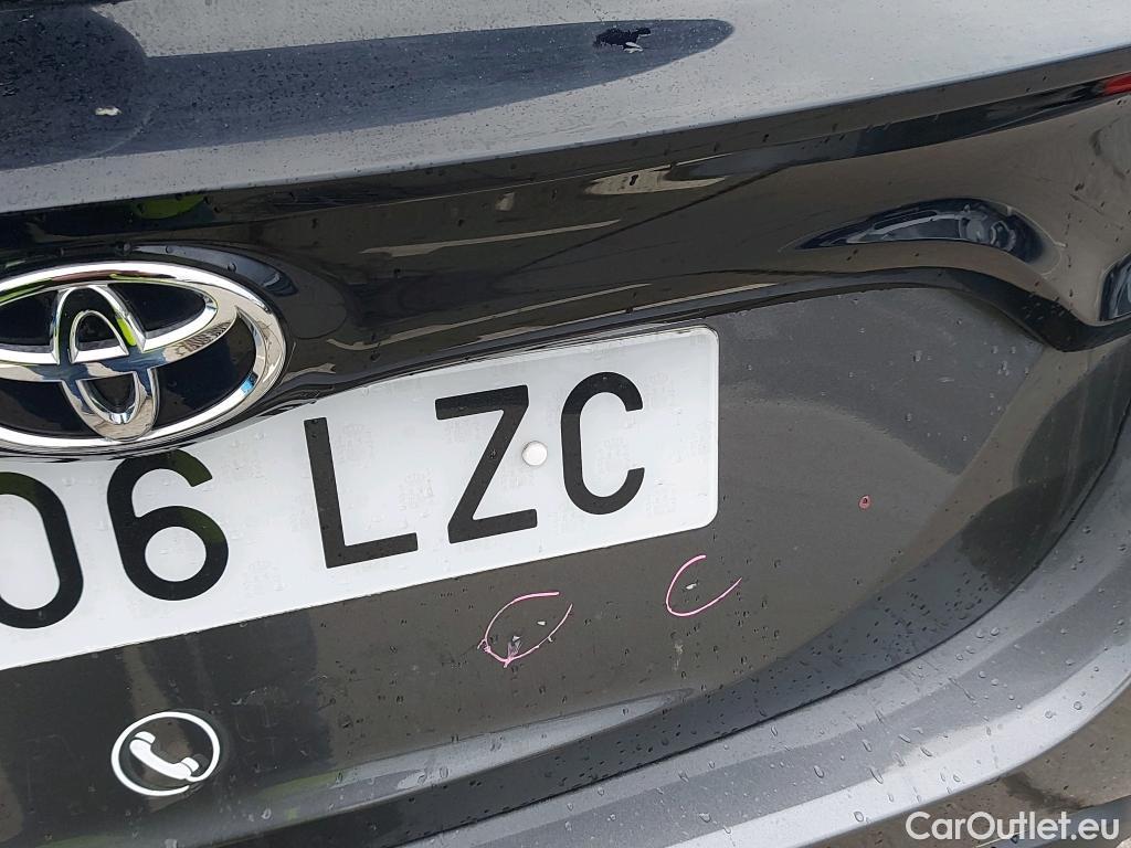  Toyota  Yaris TOYOTA  / 2020 / 5P / berlina con portón 1.5 125 S-Edition #1