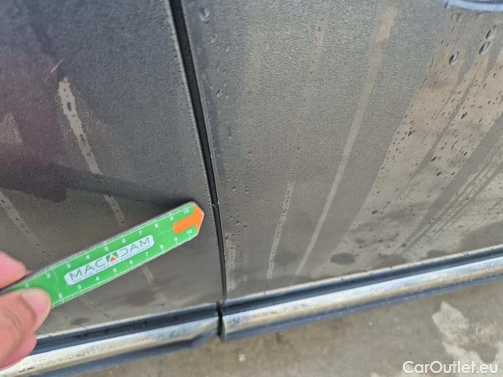  Peugeot  3008 PEUGEOT  Hybrid / 2020 / 5P / todoterreno 225 e-EAT8 Allure #11