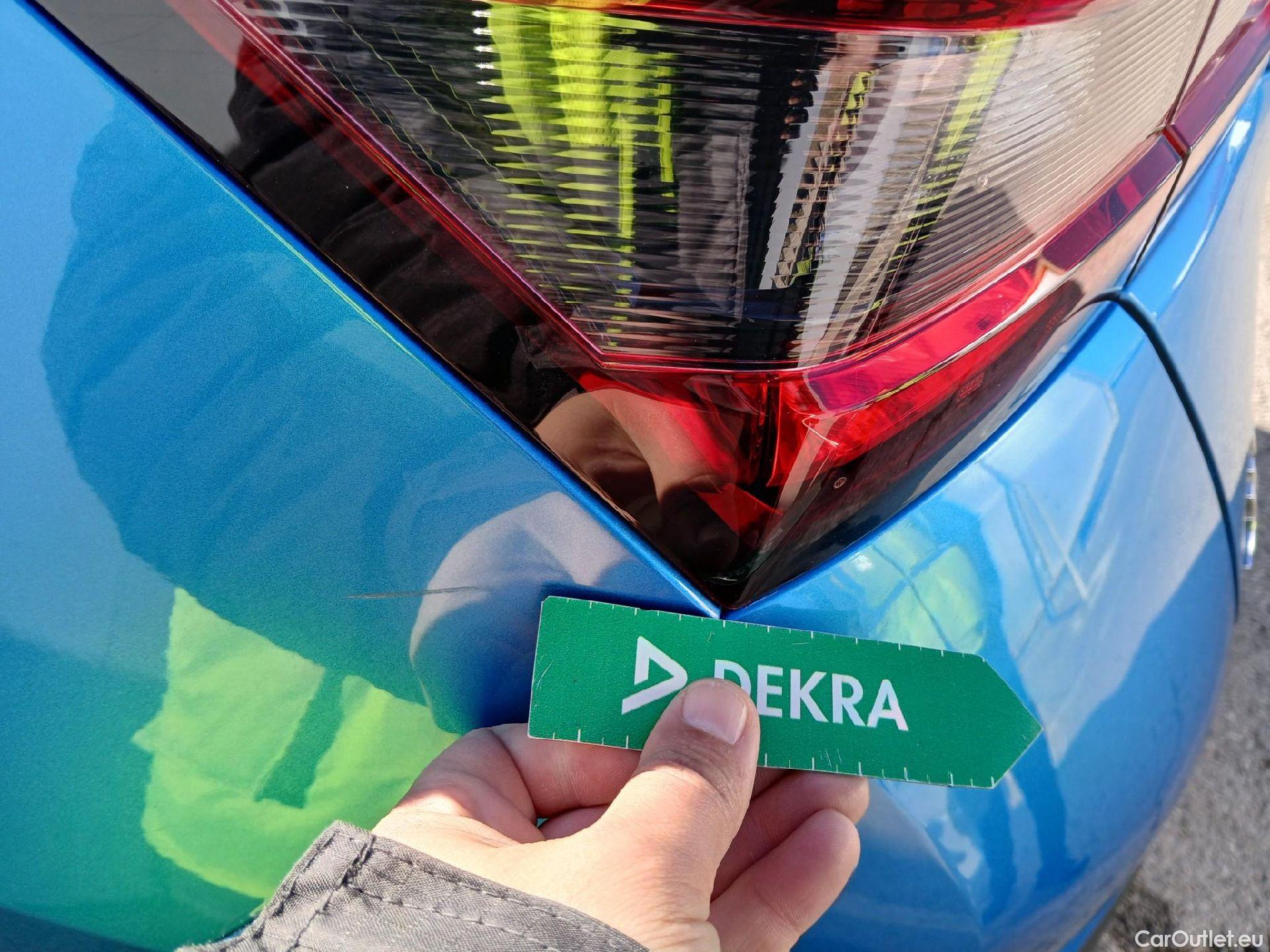  Nissan  Juke NISSAN  / 2019 / 5P / crossover DIG-T 84 kW (114 CV) DCT 7 V N-Connecta #19