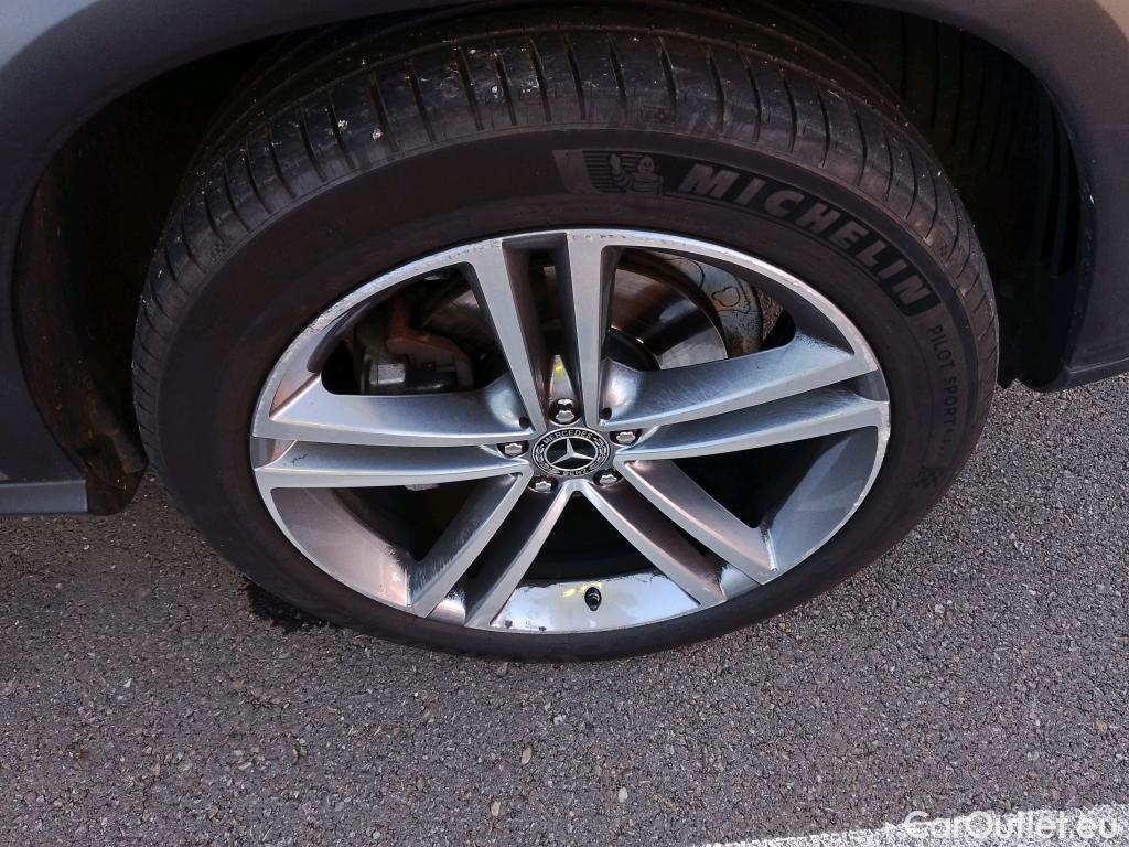  Mercedes  G-Klasee MERCEDES-BENZ GLE / 2018 / 5P / todoterreno GLE 300 d 4MATIC #8