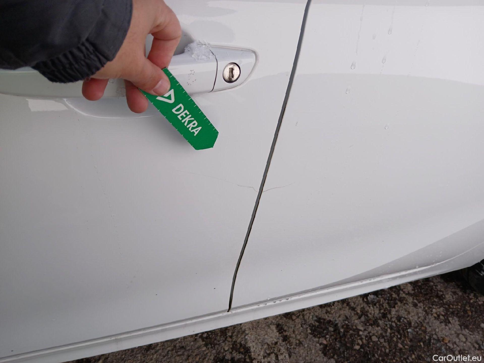  Opel  Corsa OPEL  / 2019 / 5P / berlina con portón 1.2T XHL 74kW (100CV) Elegance #13