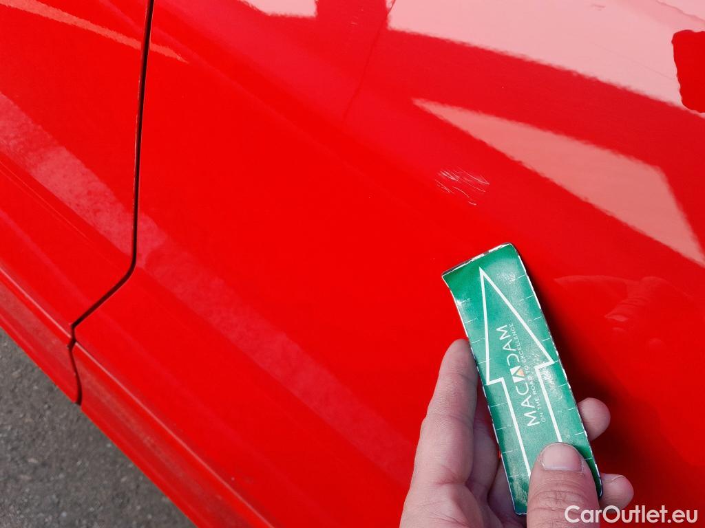  Volkswagen  T-ROC VOLKSWAGEN  / 2017 / 5P / todoterreno Advance R-Line 1.0 TSI 81kW (110CV) #13