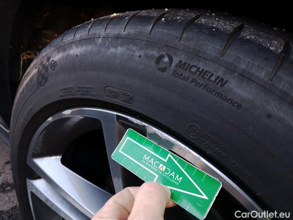  Mercedes  G-Klasee MERCEDES-BENZ GLE / 2018 / 5P / todoterreno GLE 300 d 4MATIC #5