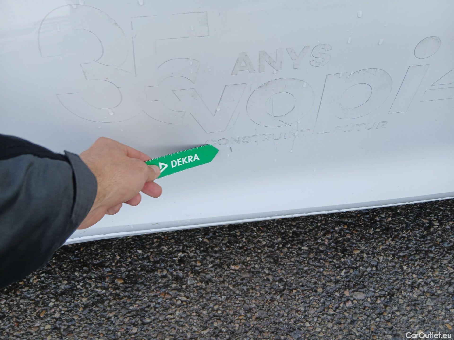  Land Rover  Discovery SEAT Nuevo León / 2020 / 5P / berlina con portón 2.0 TDI 85kW (115CV) STYLE GONavi (AC) #11