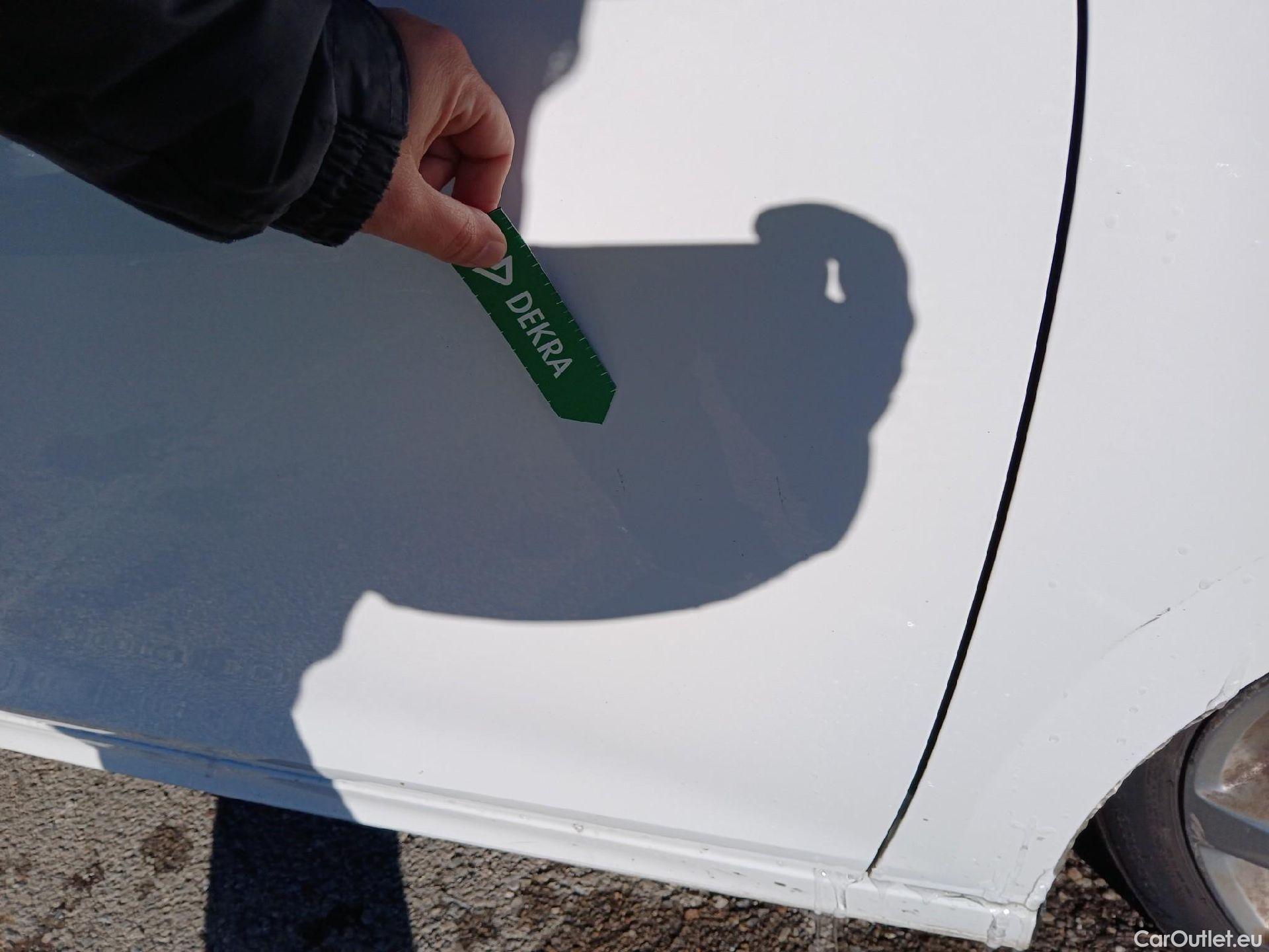  Opel  Corsa OPEL  / 2019 / 5P / berlina con portón 1.2T XHL 74kW (100CV) Elegance #21