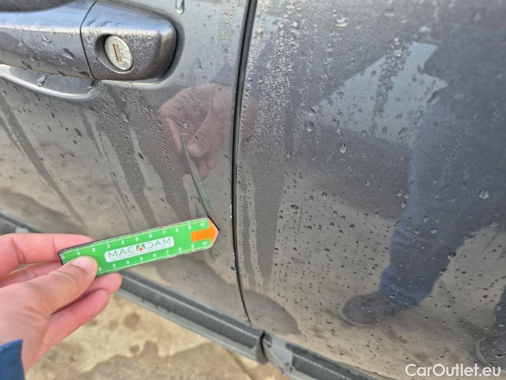  Peugeot  3008  Active Pack 1.5 HDi 130CV MT6 E6d #17