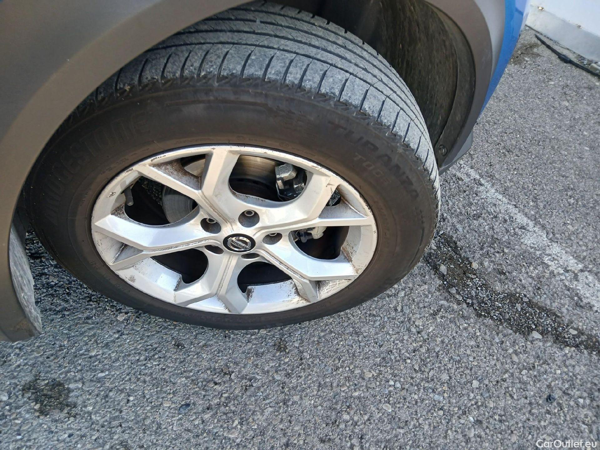  Nissan  Juke NISSAN  / 2019 / 5P / crossover DIG-T 84 kW (114 CV) DCT 7 V N-Connecta #36